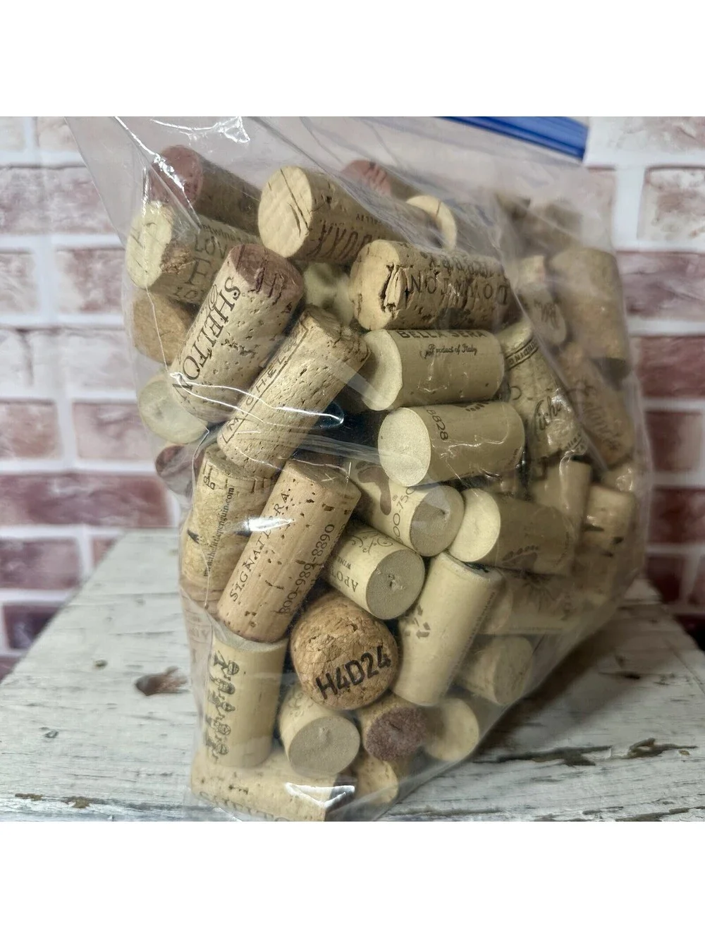 Natural Wine Corks Variety (1 Gallon Bag) Crafts Weddings - New (See Pictures)